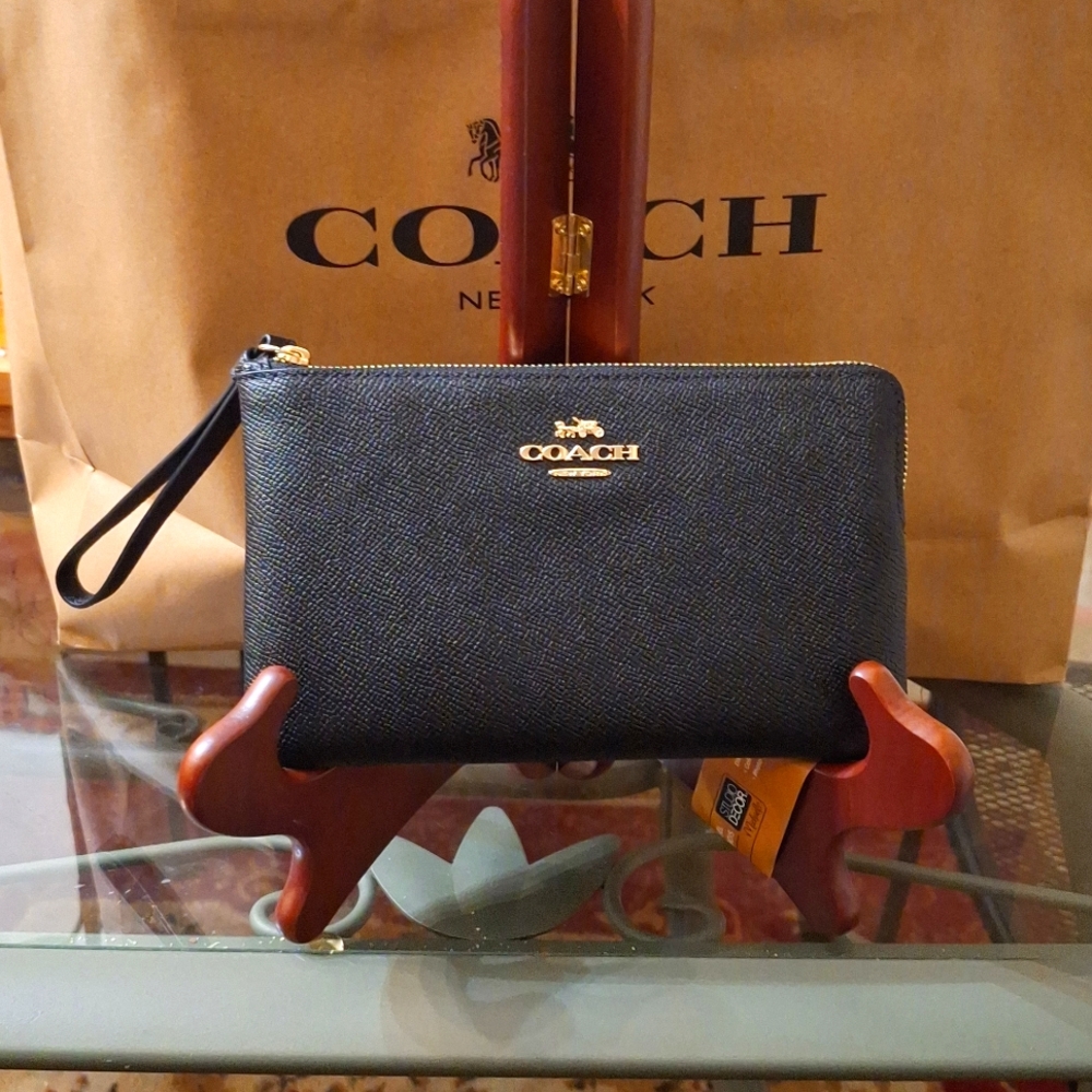 Authentic COACH Large Wallet/Wristlet